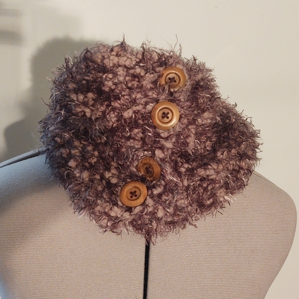 Simply Noelle Gray Fuzzy  Circle Scarf/Snood
